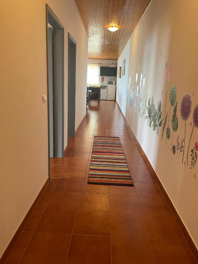 アルコ・ダ・カリェタ Casa Vista Do Ledoヴィラ エクステリア 写真