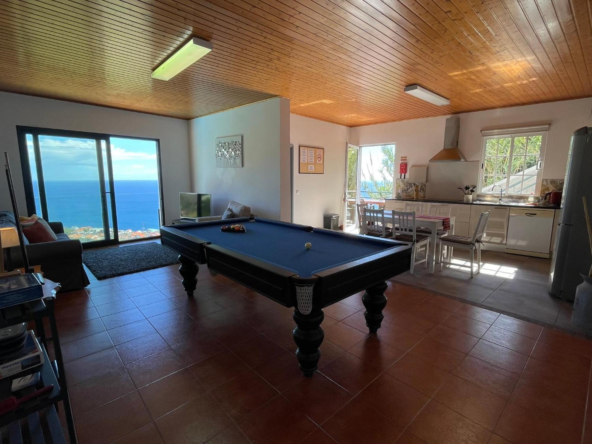 アルコ・ダ・カリェタ Casa Vista Do Ledoヴィラ エクステリア 写真