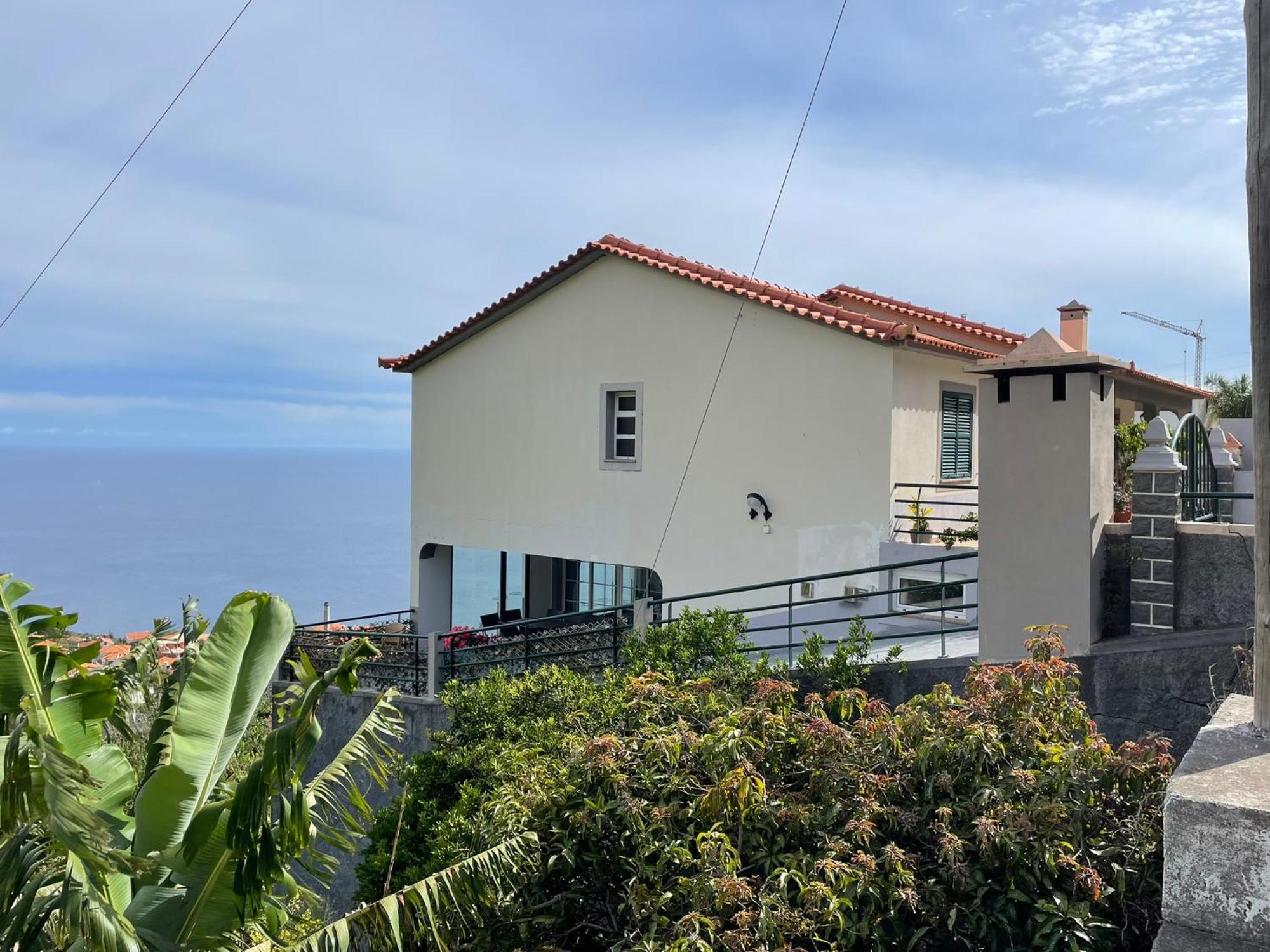 アルコ・ダ・カリェタ Casa Vista Do Ledoヴィラ エクステリア 写真